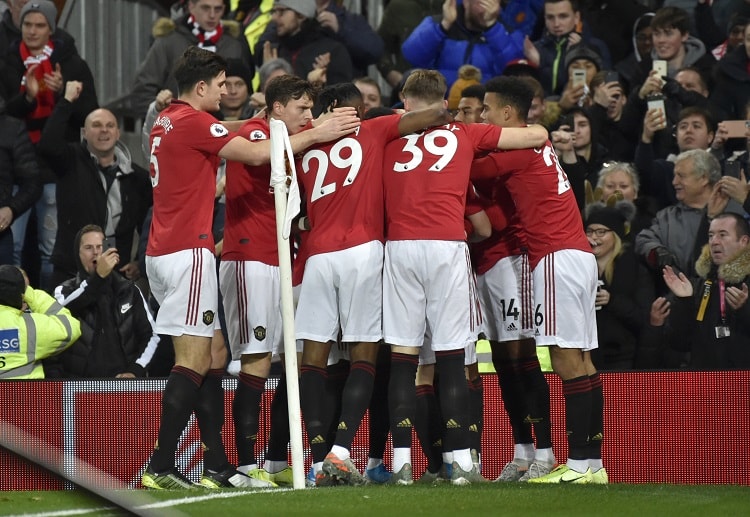 맨체스터 유나이티드는 도시 라이벌인 맨체스터 시티와 프리미어리그 경기를 치르면서 반등을 노리고 있다.