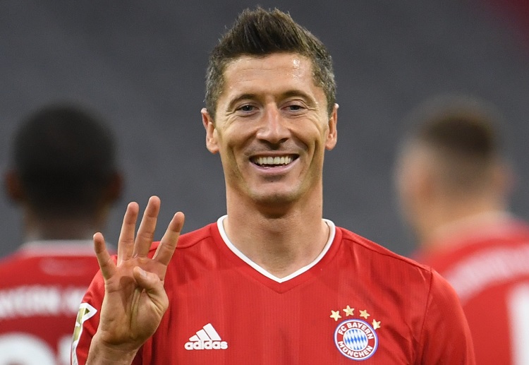 Robert Lewandowski striker terbaik di Bundesliga