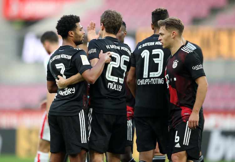 Bundesliga: Koln tăng tốc tấn công nhưng Bayern hóa giải mọi quả phạt góc của họ