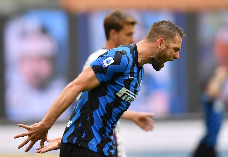 ရာသီကုန်ဖို့ ဘယ်လောက်မှ မလိုတော့တဲ့ အချိန်မှာ ကက်ဂလီယာရီတို့ နိုင်ပွဲနဲ့ ဝေးနေဆဲ ဖြစ်ပြီး တန်းဆင်းဇုန် အထက်က တိုရီနိုနဲ့ ၅ မှတ် ပြတ်သွားလို့ စီးရီးအေ ကို လက်ပြရမယ့် အခြေအနေနဲ့ နီးနေခဲ့ပါပြီ။