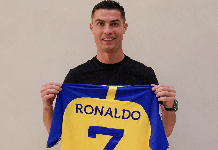 Ronaldo là bom tấn chuyển nhượng lớn nhất bóng đá châu Á năm 2023.