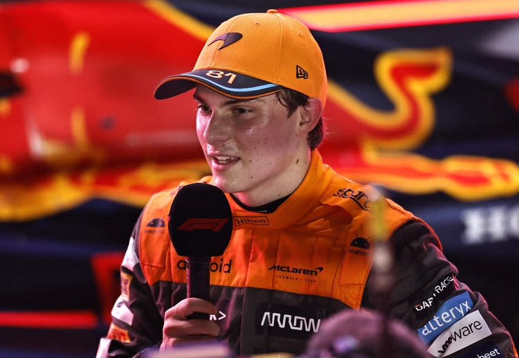 Oscar Piastri has dominated the 2023 Formula 1 Qatar Grand Prix Sprint Race ahead of Max Verstappen