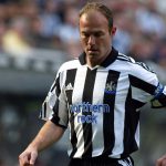 Premier League: Shearer kết thúc sự nghiệp với 260 bàn tại Premier League