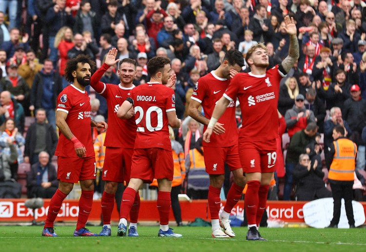 Liverpool dan Manchester City bersaing di papan atas klasemen Premier League