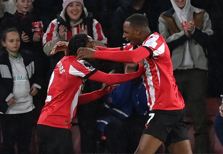 Southampton vẫn đang thi đấu rất nghèo nàn