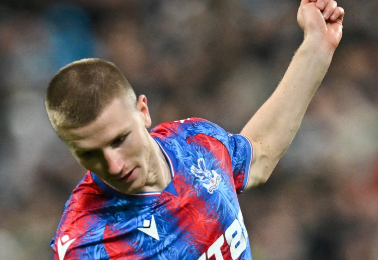 ပရီးမီးယားလိဂ် ကလပ် မန်ချက်စတာယူနိုက်တက် ကတော့ ခရစ္စတယ်ပဲလေ့စ် ကွင်းလယ်လူ အဒမ် ဝှာတန်ကို ခေါ်ယူဖို့ တခြား ကလပ်တွေနဲ့ အပြိုင် ကြိုးပမ်းနေပြီလို့ သိရပါတယ်။