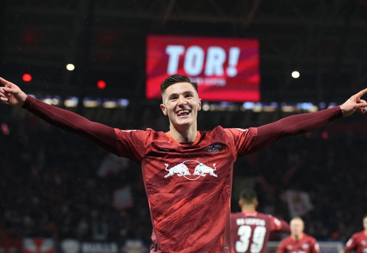 နောက်ဆုံး ရရှိတဲ့ သတင်းတွေ မှာတော့ ဆက်စ်ကို ကိုယ်တိုင်က ဒီနွေရာသီမှာ ပရီးမီးယားလိဂ်ကို ပြောင်းရွှေ့ဖို စိတ်အား ထက်သန်နေပြီလို့ သိရပါတယ်။