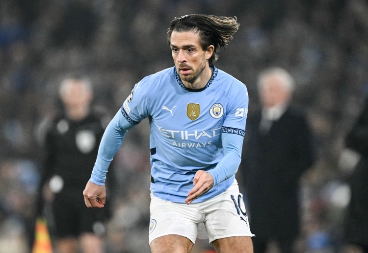 ဂရီးလစ်ရှ်ဟာ ပရီးမီးယားလိဂ်မှာ ၇ ပွဲသာ ပွဲထွက်ကစားခဲ့ရပြီး ဒီနွေရာသီမှာ အသင်း ပြောင်းရွှေ့နိုင်တယ် ဆိုတဲ့ သတင်းတွေ အခိုင်အမာ ထွက်ပေါ်နေတာ ဖြစ်ပါတယ်။