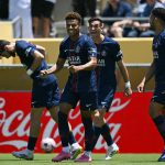 世俱杯 旗开得胜