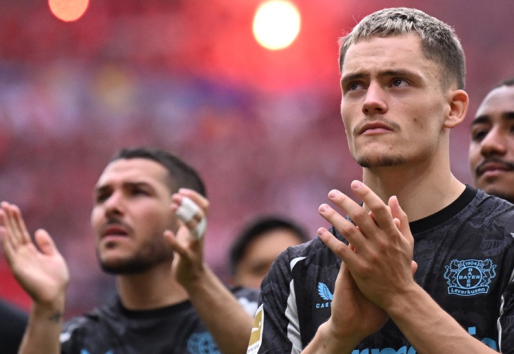 ပရီးမီးယားလိဂ် ကလပ်ဟာ ဖလော်ရီယန် ဝစ်ဇ်ကို တတိယအကြိမ်မြောက် အဖြစ် ယူရို ၁၃၄ သန်း (ပေါင် ၁၁၃ သန်း) နဲ့ ကမ်းလှမ်းခဲ့တာ ဖြစ်ပါတယ်။