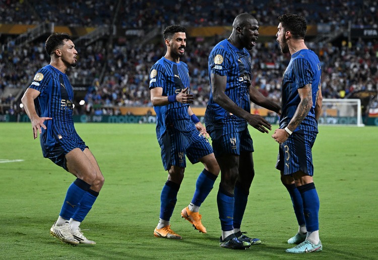 ဒီနေ့ ပွဲစဉ်တွေ အပြီးမှာတော့ ဖလူမီးနန့်စ်နဲ့ အဲလ်ဟီလာတို့ နောက်တစ်ဆင့်ကို ထိုက်ထိုက်တန်တန် တက်လှမ်းသွားနိုင်ခဲ့ပြီးတော့ ဖီဖာ ကလပ် ကမ္ဘာ့ဖလား ကွာတားဖိုင်နယ်မှာ တွေ့ဆုံရတော့မှာ ဖြစ်ပါတယ်။