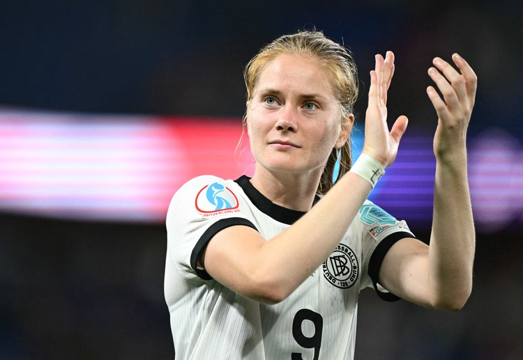 欧锦赛 谢尔克·努斯肯在八强赛中为德国挽回局面，成功扳平。