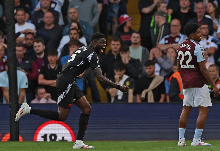 တချို့ကလည်း ပရီးမီးယားလိဂ် ကလပ်ရဲ့ တာဝန်ရှိသူတွေ အနေနဲ့ ပါတေးကို စာချုပ်သက်တမ်း မတိုးခဲ့တာဟာ ဒီကိစ္စတွေကြောင့် ဖြစ်နိုင်ကြောင်း သုံးသပ်နေကြပါတယ်။