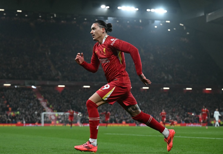 အသက် ၂၆ နှစ် အရွယ် ဒါဝင် နူညက်ဇ် ကိုတော့ လတ်တလောမှာ အေစီမီလန်၊ နာပိုလီနဲ့ ဂျုဗင်တပ်စ် တို့လို စီးရီးအေ ထိပ်တန်း ကလပ်တွေက စိတ်ဝင်စားနေတာ ဖြစ်ပါတယ်။