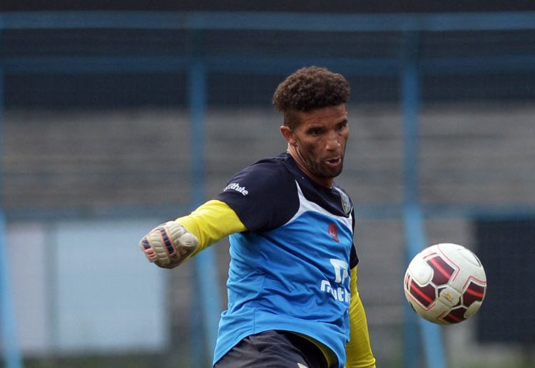 David James đã cản phá 13 quả phạt đền ở Premier League