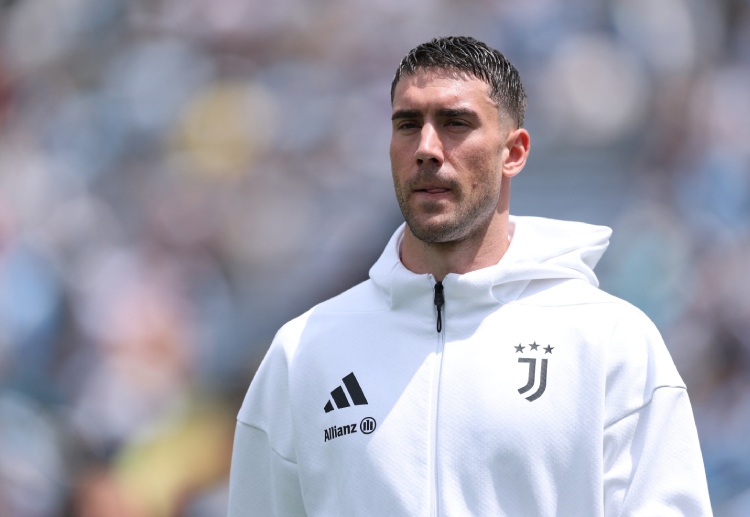 ဗလာဟိုဗစ် ကိုတော့ စီးရီးအေ ထိပ်သီး အင်တာမီလန်က ဒီရက်ပိုင်း အတွင်း စိတ်ဝင်စားလာကြောင်းလည်း သိရပါတယ်။