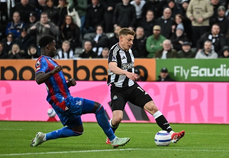 ခရစ္စတယ်ပဲလေ့စ် ဗဟိုခံစစ်မှူး မာ့ခ် ဂူဟီ ကတော့ လာလီဂါ ကလပ် ရီးရဲလ်မက်ဒရစ် အတွက် အံ့အားသင့်စရာ ကောင်းတဲ့ ပစ်မှတ် အဖြစ် သတ်မှတ်ခံထားရကြောင်း သိရပါတယ်။