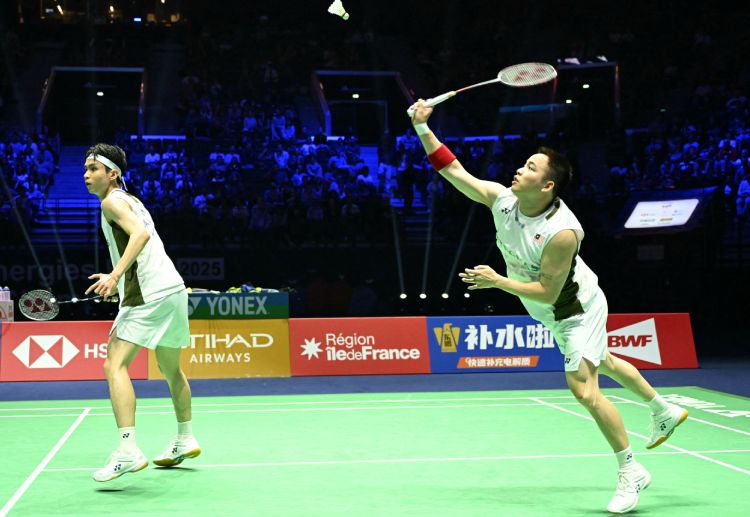 中国羽毛球大师赛 涉险晋级