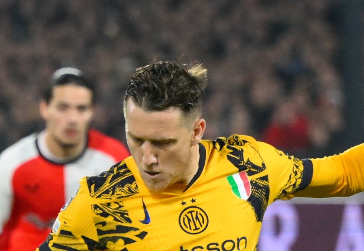 စီးရီးအေ ကလပ် ကတော့ အပြီးသတ် ရောင်းချချင်ပေမယ့်လည်း လိဒ်စ် ဘက်ကတော့ အငှား သို့မဟုတ် အလွတ်ပြောင်းရွှေ့ကြေးနဲ့ အလိုရှိနေပါတယ်။