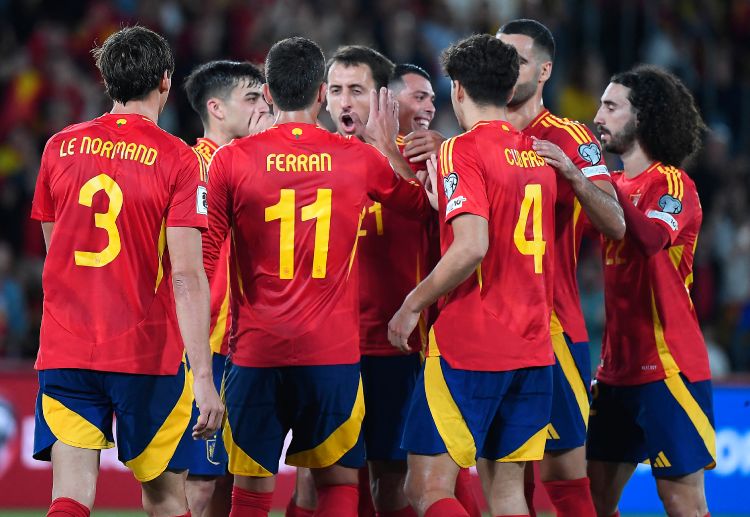 世界杯预选赛 西班牙上一场以2比0战胜格鲁吉亚，耶雷米·皮诺和米克尔·奥亚萨瓦尔各入一球。