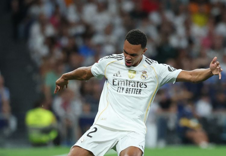 အင်္ဂလန် ညာနောက်ခံလူက အင်္ဂါနေ့မှာ အန်ဖီးလ်ကို ချန်ပီယံလိဂ် ပွဲကြီး ပွဲကောင်း အတွက် ပြန်လာချိန်မှာတော့ ရောထွေးနေတဲ့ ခံစားချက်တွေနဲ့ ကြိုဆိုခံရဖို့တော့ ရှိနေပါတယ်။