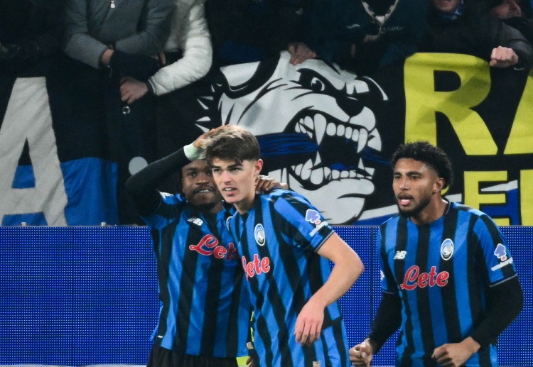 欧冠联赛 德凯特拉雷在禁区推进后精准低射破门,为亚特兰大反超比分至2比1。