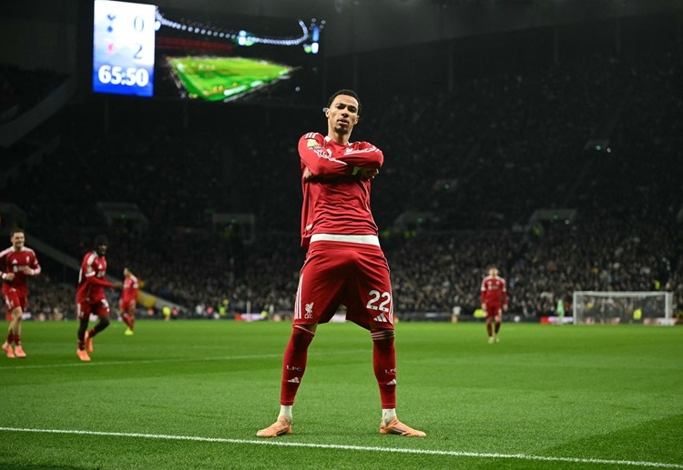 ဒီနိုင်ပွဲကြောင့် လစ်ဗာပူးလ်က ရမှတ် ၂၉ မှတ်နဲ့ အတူ ပရီးမီးယားလိဂ် အမှတ်ပေးဇယား အဆင့် ၅ နေရာကို ပြန်ရောက်လာခဲ့ပြီးတော့ စပါး ကတော့ အဆင့် ၁၃ နေရာကို ရောက်ရှိသွားခဲ့ပါတယ်။