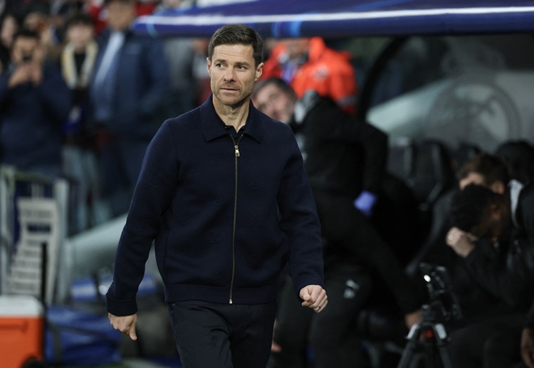 ရီးရဲလ်မက်ဒရစ်ဟာ ဆယ်တာဗီဂိုကို လာလီဂါမှာ ၂-၀ နဲ့ အံ့အားသင့်ဖွယ် ရှုံးနိမ့်ခဲ့ပြီး နောက်ပိုင်း အိမ်ကွင်း ၂ ပွဲ ဆက်တိုက် ရှုံးခဲ့လို့ လှောင်ပြောင်သံတွေနဲ့ ရင်ဆိုင်ခဲ့ရတာ ဖြစ်ပါတယ်။