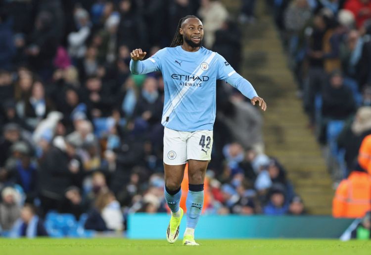 英联杯 曼城新援塞梅尼奥连续两场比赛破门，成为场上焦点。