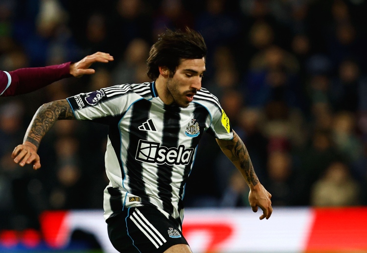 နယူးကာဆယ် ကတော့ ယူနိုက်တက်ကို ရှုံးပြီးနောက် ပရီးမီးယားလိဂ် နောက်ဆုံး ၃ ပွဲဆက် အနိုင်ရထားပါတယ်။