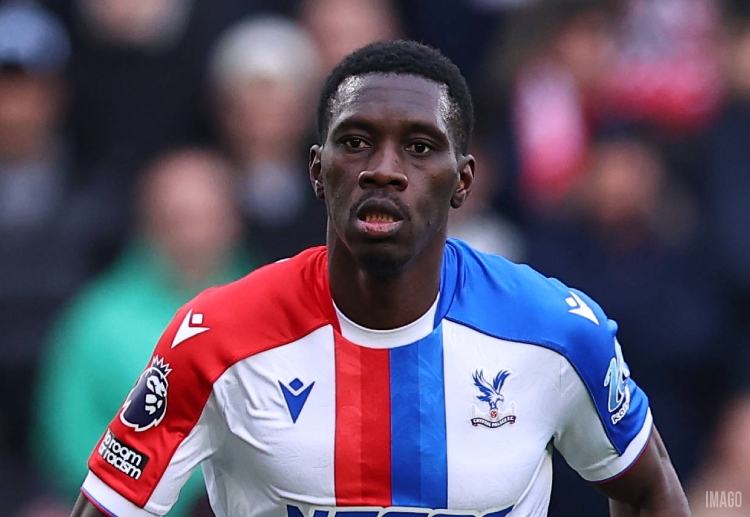 英超联赛 水晶宫前锋萨尔本赛季已斩获10球，将对红魔防线形成严峻考验。