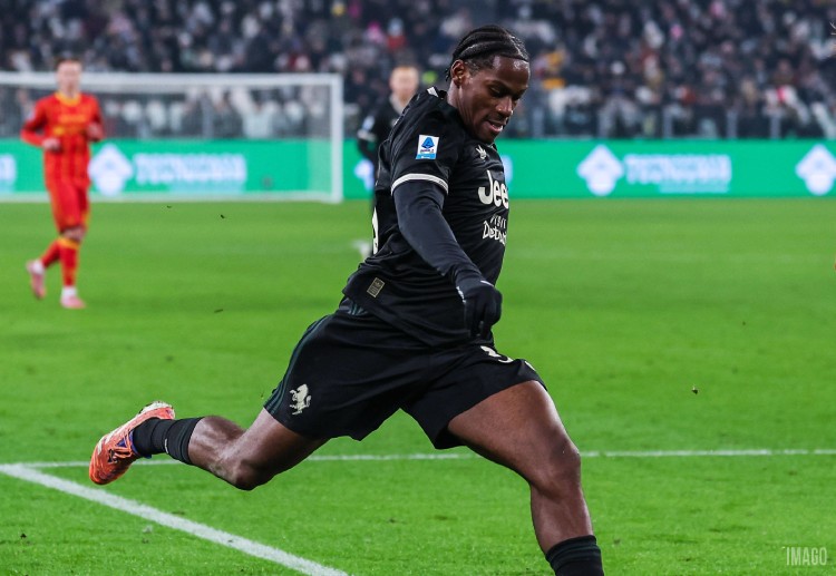 欧冠联赛  布鲁日本赛季欧冠主场稳定，马竞能否攻破防线仍是疑问。