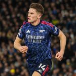 英超联赛 在阿森纳与利兹联的比赛中，马丁内利的精准传球为哲凯赖什创造机会，后者抢点成功，攻入一球。