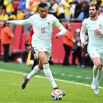 လက်ရှိခြေစွမ်းကို အခြေခံပြီး ရွေးချယ်ထားတဲ့ ၂၀၂၆ ကမ္ဘာ့ဖလားမှာ မြင်တွေ့ရမယ့် အကောင်းဆုံး ကစားသမား (၁၀) ဦး ကတော့ အောက်ပါအတိုင်း ဖြစ်ပါတယ်။