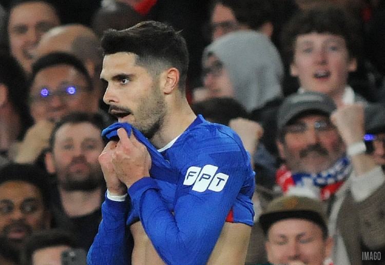 ချဲလ်ဆီးဟာ ပရီးမီးယားလိဂ်မှာ အသက်အငယ်ဆုံး အသင်း (ပျမ်းမျှ ၂၄ နှစ်ကျော်) ဖြစ်ပါတယ်။