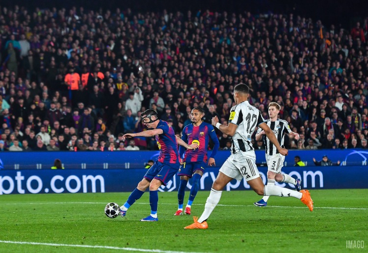 လာလီဂါ ကလပ် ဘာစီလိုနာနဲ့ စာချုပ်သက်တမ်းကုန်ဆုံးဖို့ (၇) ပွဲသာ လိုတော့တဲ့ အချိန်မှာ ပိုလန် တိုက်စစ်မှူးကြီးရဲ့ အနာဂတ်က ဝေဝါးနေဆဲ ဖြစ်ပါတယ်။