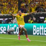 ဒါဟာ ၁၉၉၈ ကမ္ဘာ့ဖလားမှာ ဂျမေကာဂိုးသမား ဝါရင် ဘာရက်တ် ပြီးရင် ပွဲဦးထွက် မိနစ် ၂၀ အတွင်း ကာကွယ်မှု ၅ ကြိမ်အထိ လုပ်နိုင်ခဲ့တဲ့ ပထမဆုံး ဂိုးသမား စံချိန် ဖြစ်ပါတယ်။